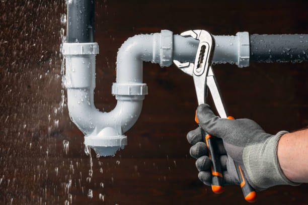 Professional Drain Cleaning technician working in Dellroy, OH